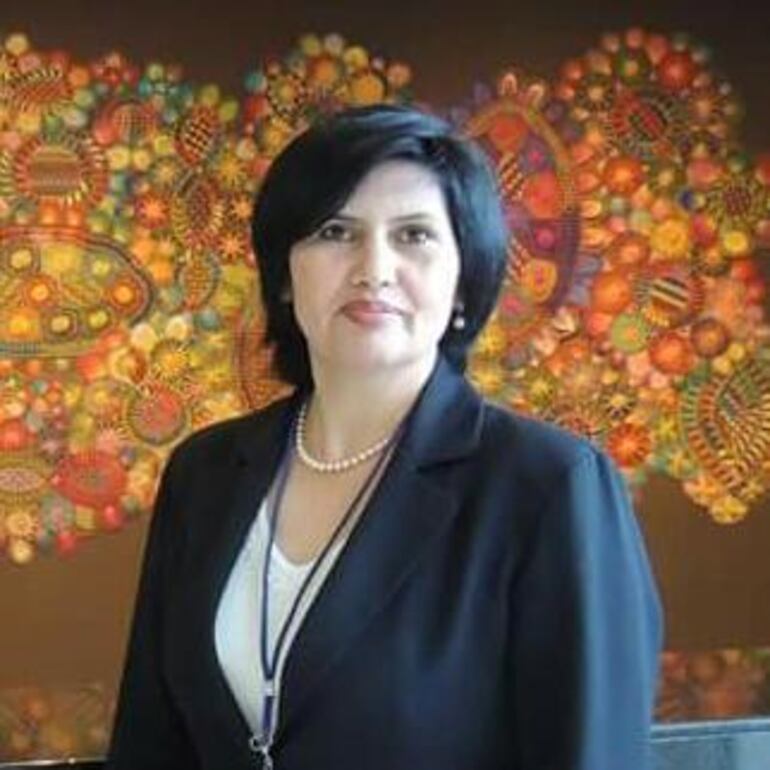 La Dra. Inocencia Peralta, directora y evaluadora del proyecto.