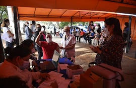 La semana pasada, miembros de la Asidown pudieron vacunarse contra el covid mediante una orden judicial. La asociación quiere que la Justicia disponga la inoculación para todas las personas con este síndrome que hay en el país.