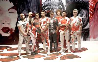 No Te Va Gustar junto a la joven cantante argentina de trap Nicki Nicole en una foto promocional de la nueva canción.