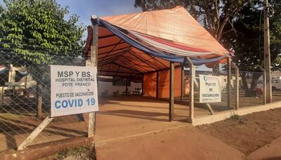 El puesto de vacunación del hospital de Presidente Franco fue cerrado dos horas antes del horario establecido.