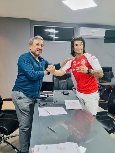 Diego “Chino” Martínez firmó contrato por un año con General Caballero JLM.