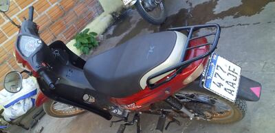 Motocicleta robada que fue recuperada.