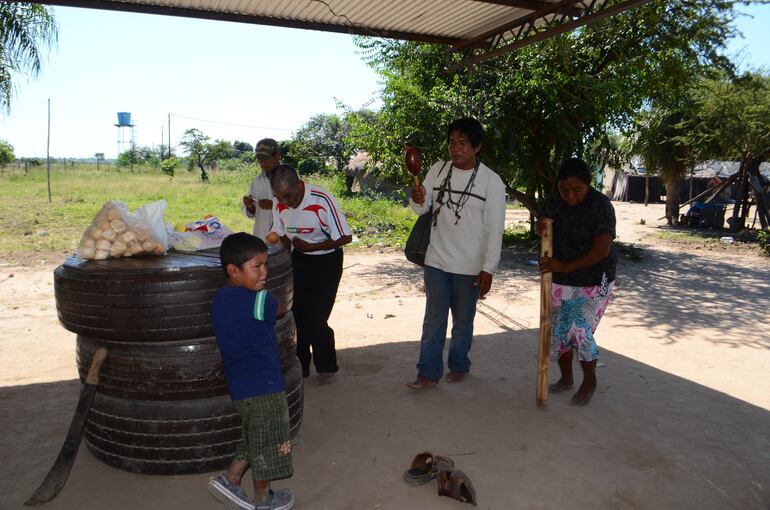 Las parcialidad Ava Guaraní de la ciudad de Villeta exige mayor y mejor atención de parte de las autoridades nacional, en especial del Indi.