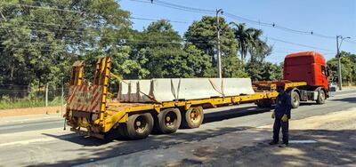 MOPC colocó separadores de carriles móviles de cemento en   
algunos tramos de la ruta Mariscal Estigarribia. Ya no queda ni rastros del metrobús.