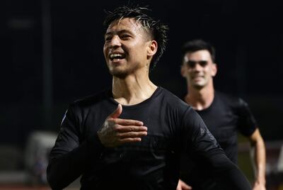 Domingo Felipe Blanco celebra su gol, el primero para Independiente ante La Guaira.