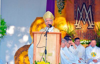 Mons. Adalberto Martínez Flores, durante una celebración.