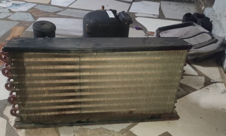 Un compresor de aire industrial fue recuperado.