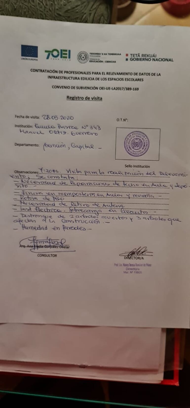 Constancia de la visita de una arquitecta consultora del MEC ante el pedido de las autoridades de la escuela.