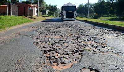 La avenida Pa’i Américo Ferreira se encuentra intransitable desde hace varios años.