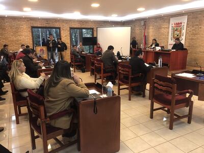 Los concejales durante la sesión ordinaria convocada este miércoles en la Junta Municipal de Ciudad del Este.
