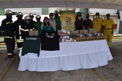 Los bomberos recibieron varias donaciones en los últimos días.