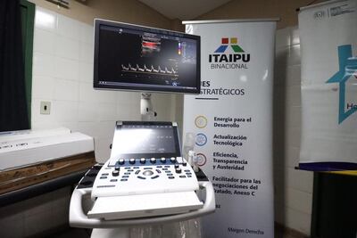 Ecocardiógrafo con transductor, para diagnósticos complejos, valuado en 100.000 dólares.  Unos 500 pacientes podrán acceder al servicio de forma mensual.