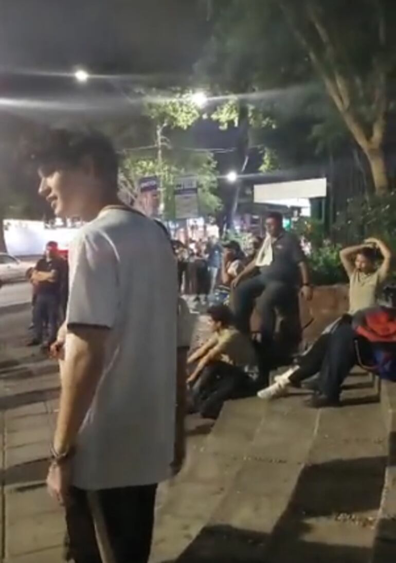 Regulada de buses en la zona de Villa Morra de Asunción.