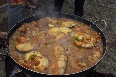 Imágenes del Festival del pira caldo en San Antonio. Es uno de los platos más tradicionales de esa localidad.
