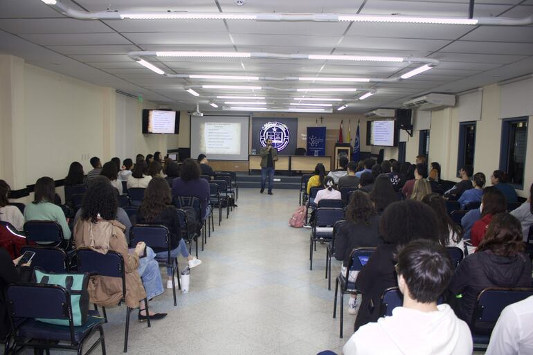 De acuerdo a los organizadores, unas 95 personas se inscribieron para participar de las jornadas de capacitación.