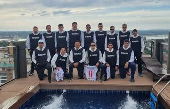 Olimpia con sus atuendos, listos para el Panamericano.