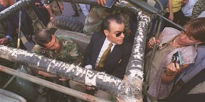 Juan Ruiz Díaz, detenido tras el atentado contra su jefe, el General en situación de retiro, Ramón Rosa Rodríguez, en el Jeep en el que posteriormente lograría asesinar al titular de la dinar.