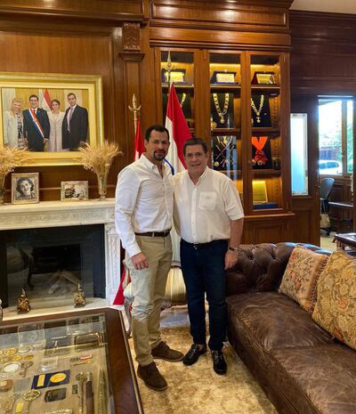 Ulises (izq.) y Cartes, en la mansión de la avenida España.