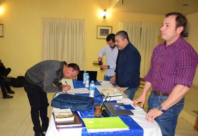 El diputado Eusebio Alvarenga junto al exparlasuriano Emmanuel Friedmann durante la reunión del Consejo de Presidentes de Comité del PLRA en Guairá.