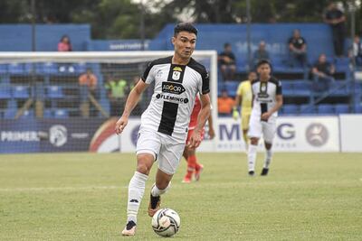 Hugo Iván Valdez Medina (27), mediocampista ofensivo de Tacuary.