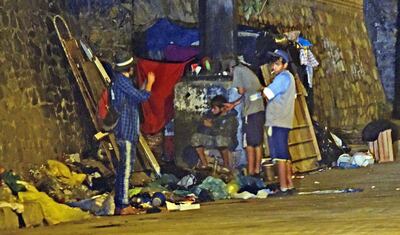 Cientos de jóvenes en situación de consumo que se aíslan de sus familias viven en las calles y terminan delinquiendo.