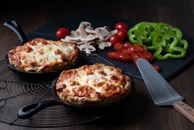 Pizzeras de pepperoni.