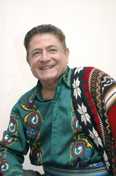 El cantante y compositor Juan B. Mora en una fotografía del 2010. El músico deja atrás una extensa carrera, con la que llegó a varios países.