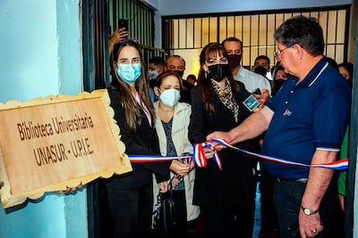 Con presencia de autoridades nacionales, de la UNASUR y de internos, se habilitó la biblioteca universitaria.