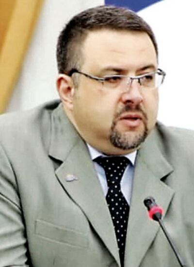 Gustavo Auadre, camarista.