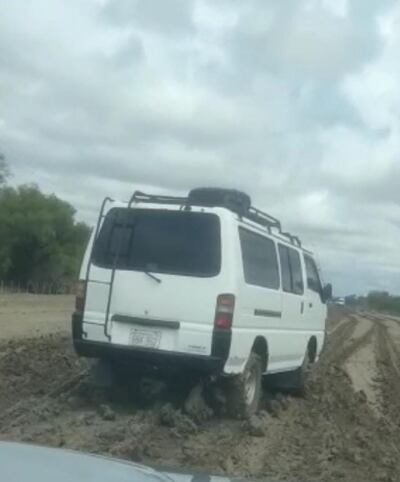 En estas condiciones se encuentra la ruta Pilar - Alberdi y generó quejas de los usuarios.
