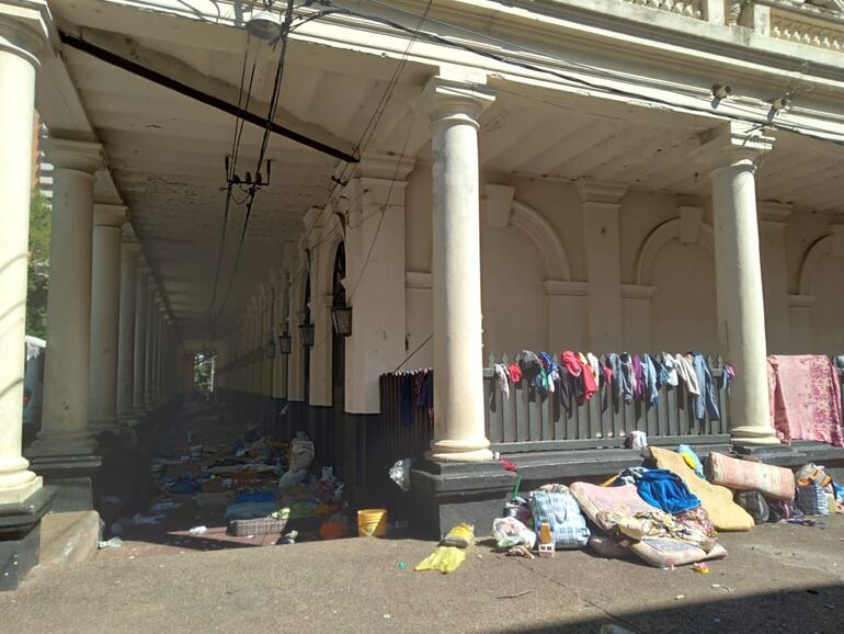 Miembros de la parcialidad mbya guaraní piden viviendas, tierras y titulación además de caminos y un proyecto en agricultura