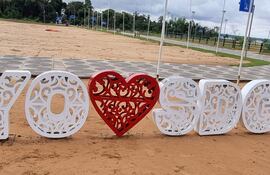 La capital de Canindeyú se denomina Saltos del Guairá, por ley.