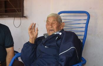 Ignacio Trinidad Medina, de 107 años, participó en tres frentes de batalla como Yrendagué, Ballivian y Mandyjupekua, integrando el Regimiento RI 3 Corrales (infantería). También formó parte del Regimiento 5 de caballería Akãvera.
