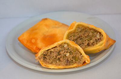 La empanada de carne, horneada o frita, es quizás la que más piden las personas.