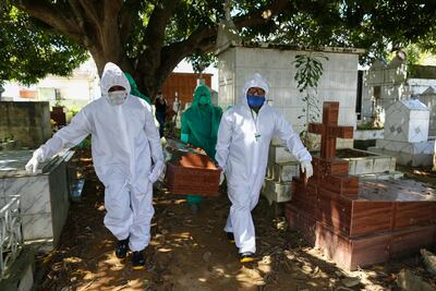 Suman casi 502.000 muertes a causa del COVID-19 en todo el mundo.