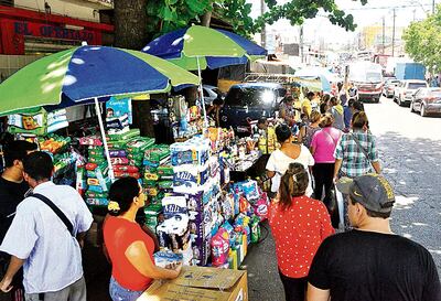 La actividad informal predomina como fuente de ingreso