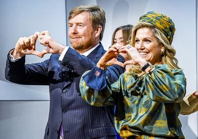 Sucesivos desaciertos hicieron que la popularidad de Guillermo y Máxima descendiera.