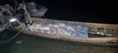 Incautan 750 kilos de pollo, presumiblemente de contrabando