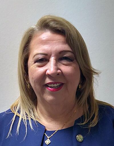 Verónica Almirón de Alfonso, jueza de Caacupé que ordenó el derribo de una casa en construcción porque obstruye la visual.