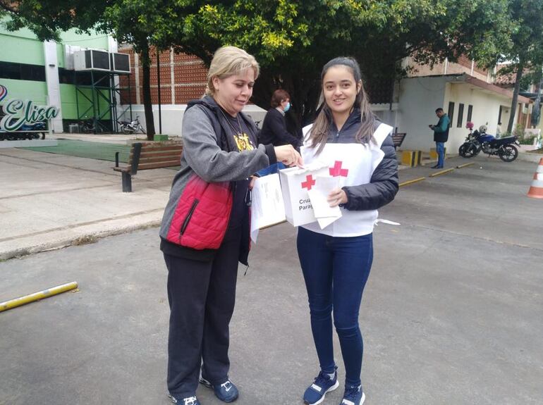Voluntariado de la Cruz Roja Paraguaya.