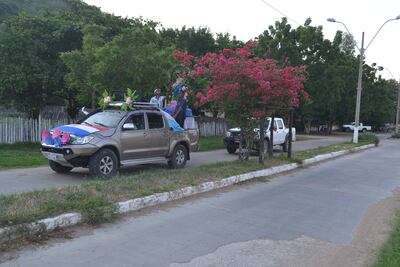 Maria Auxiliadora recorriendo las calles de la población de Fuerte Olimpo.