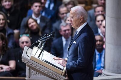 El presidente de los Estados Unidos, Joe Biden, en la Catedral Nacional de Washington.