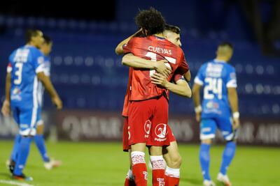 El cuadro chileno se marchó de Villa Elisa como único puntero.