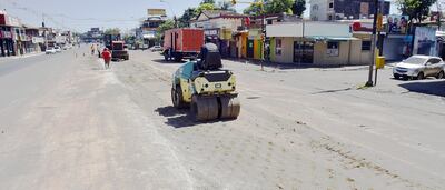 Paradas y otras obras en Mariscal Estigarribia fueron derribadas. El metrobús les sigue constando millones a los contribuyentes.