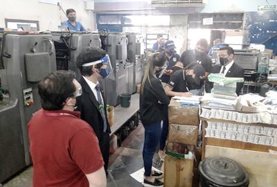 La imprenta Gráfica Monarca está ubicada en Asunción.