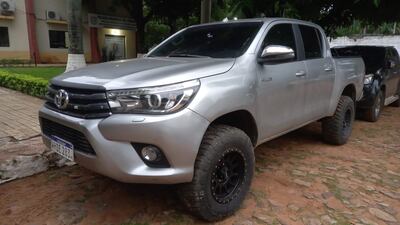 Policía incauta camioneta presuntamente robada y con chasis adulterada