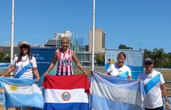 La atleta del Team Paraguay en Máster, Lucila Agüero, en la categoría 60, conquistó tres medallas de oro en Argentina.