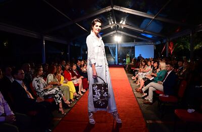 Desfile colección Kuñá Mainó.