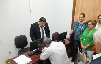 Presentan acusación contra la fiscal Stella Mary Cano ante el Jurado de Enjuiciamiento de Magistrados.