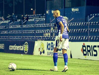 Luis De la Cruz tiene vía libre para volver a las canchas y este fin de semana podría reaparecer con Trinidense.